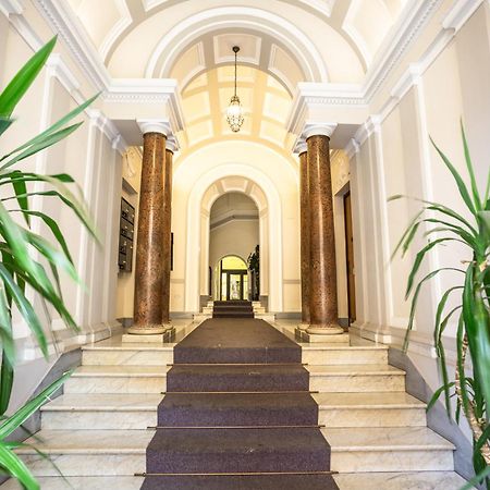 Opera Theater Relais Hotel โรม ภายนอก รูปภาพ