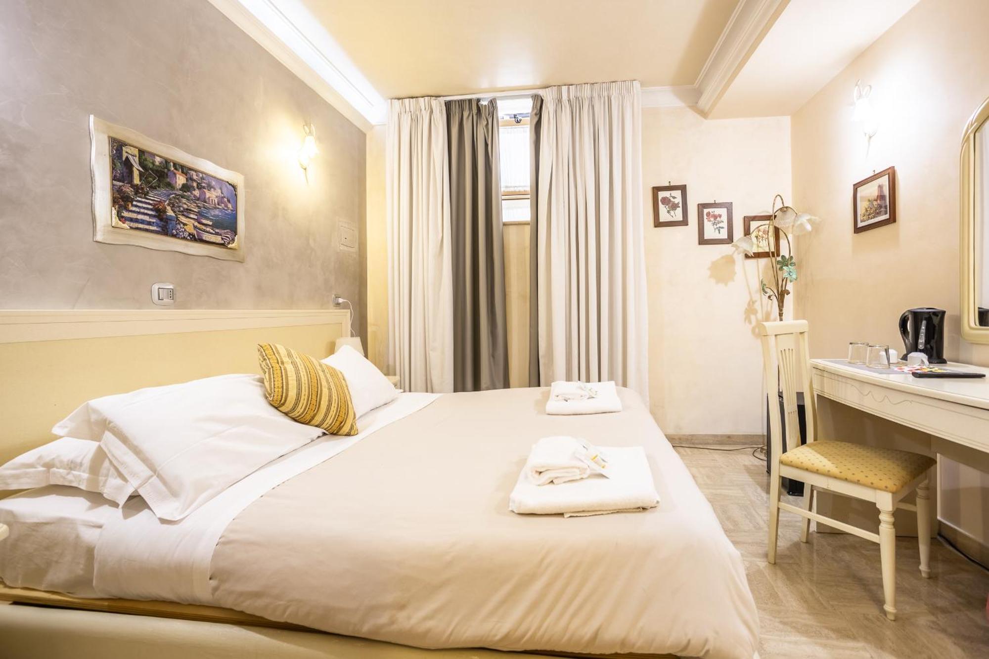 Opera Theater Relais Hotel โรม ภายนอก รูปภาพ
