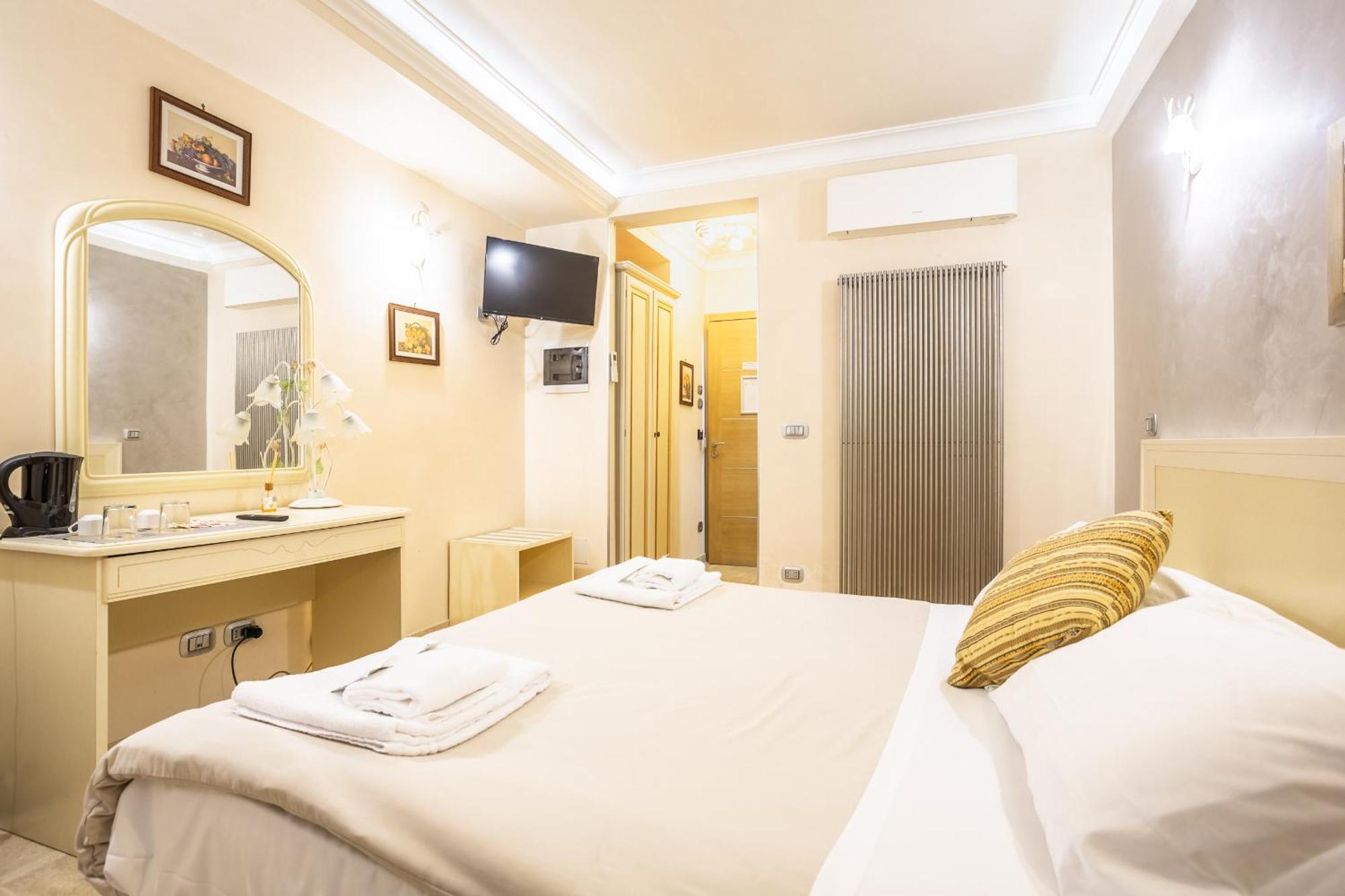 Opera Theater Relais Hotel โรม ภายนอก รูปภาพ